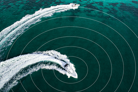 Lowrance HALO24 ships