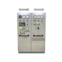 Металлический корпус главного распределительного щита (ГРЩ) с панелями управления, производства ГК «Маринэк»