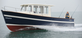 Катер Rhea 730 серии “20 ans” с судовым дизелем Nanni T4.230