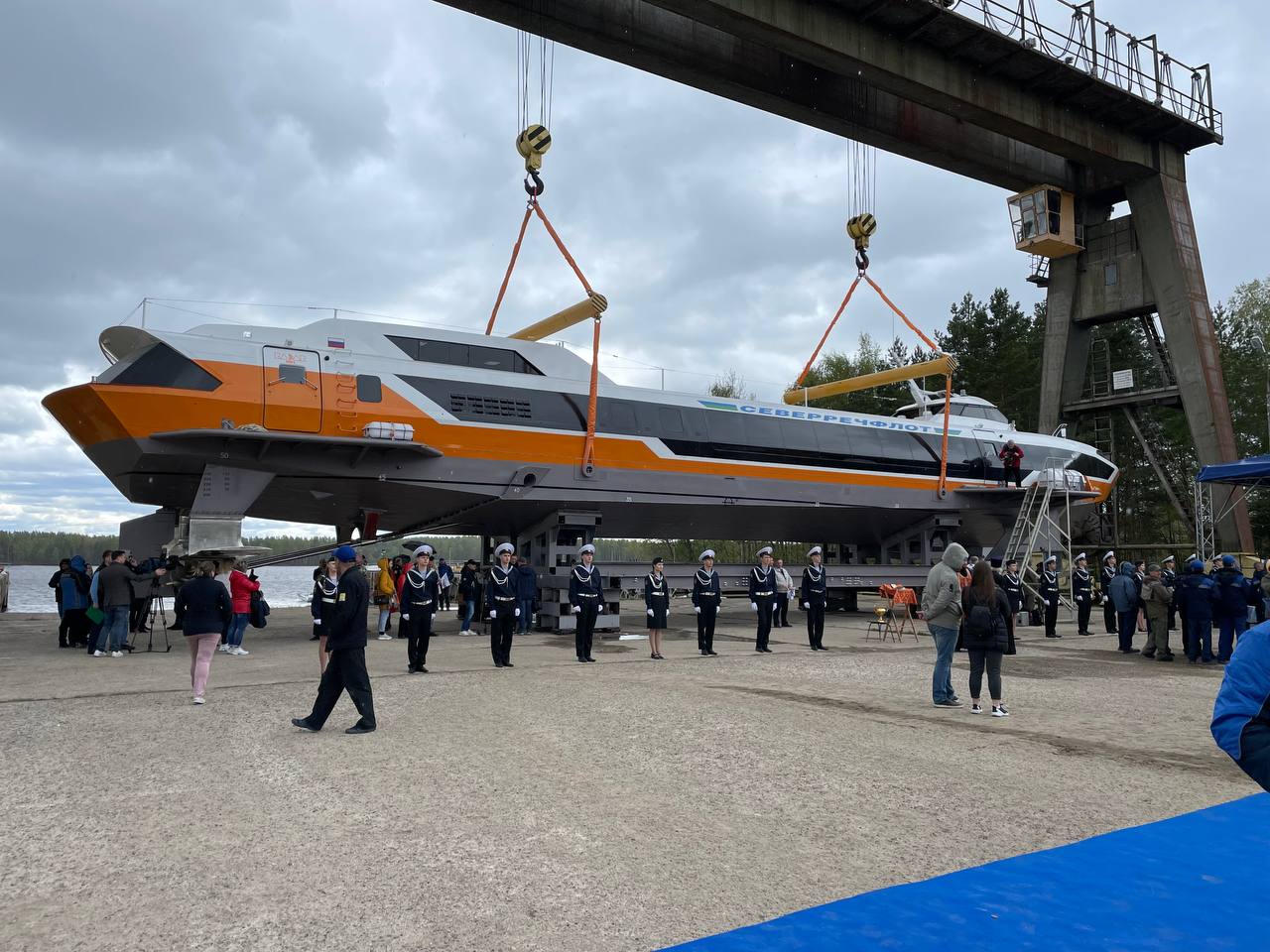 Электромонтаж на Метеоре проекта 03580