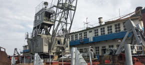 Маринэк: переоснащение плавучего крана