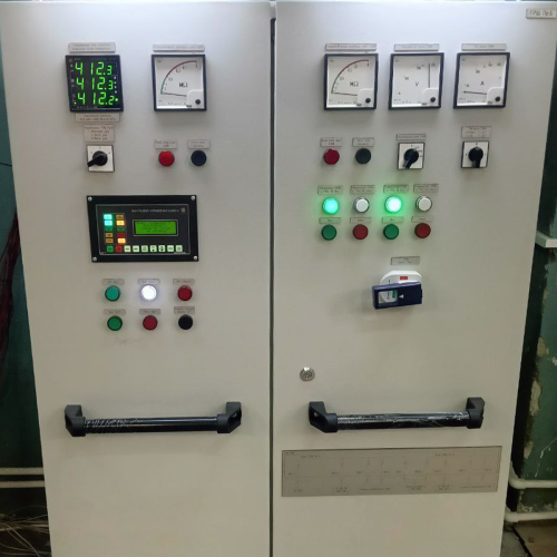 Интеллектуальная панель управления главного распределительного щита с индикацией параметров сети и систем автоматизации