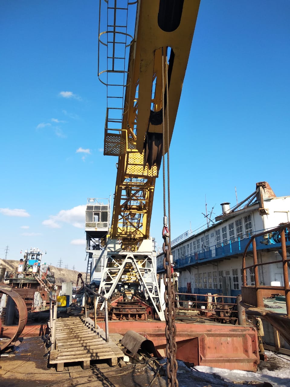 Маринэк-К_Плавучий кран