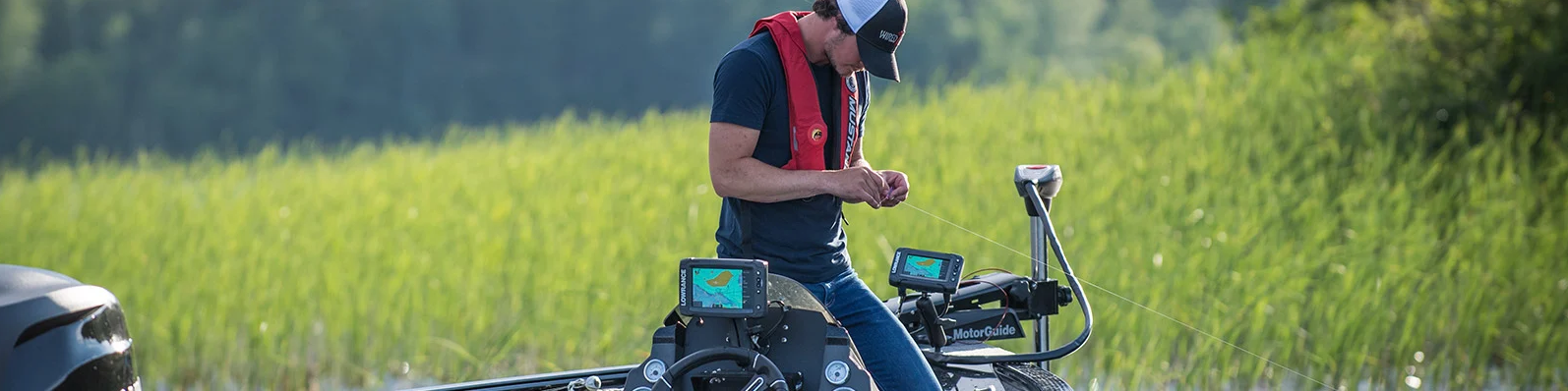 Эхолот Lowrance с троллинговым мотором