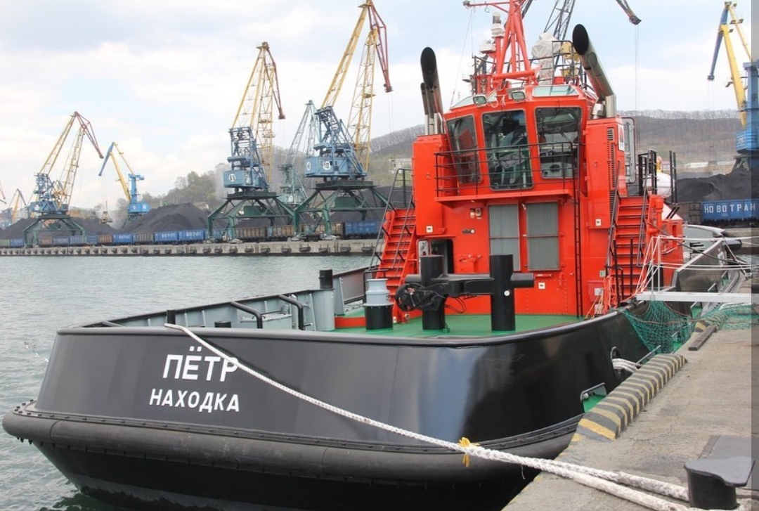 Буксир Петр Буксир Петр