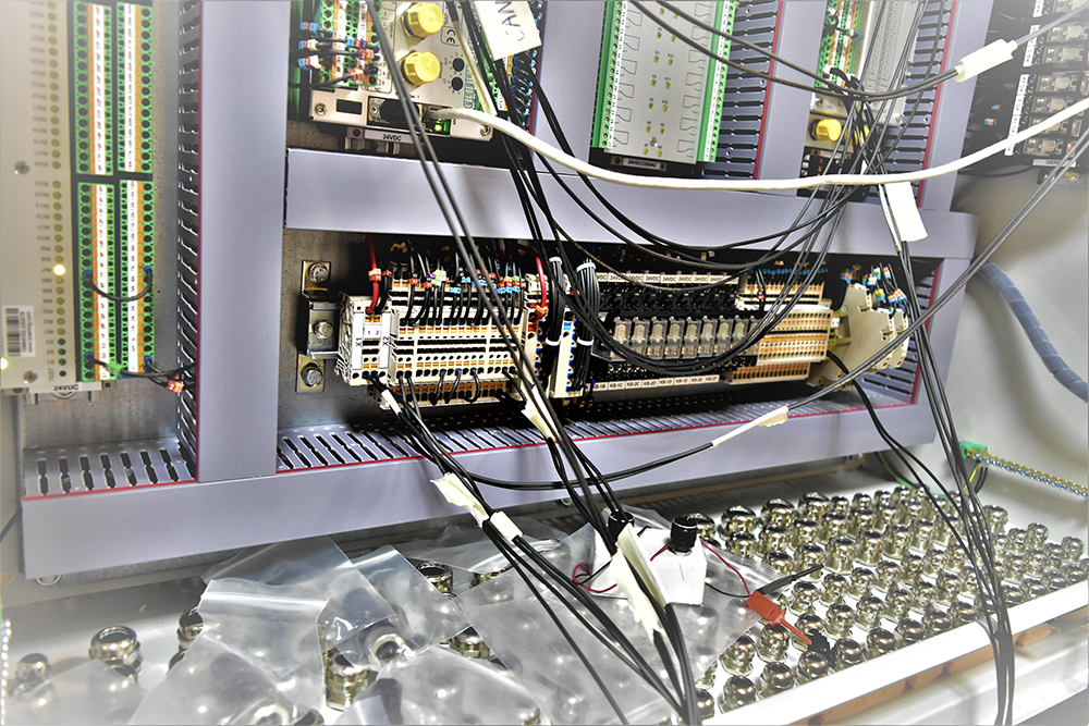 Процессорная станция ИСУ ТС DIN-рейка Weidmueller с реле и клеммными колодками