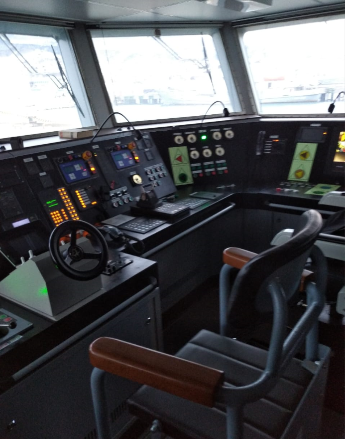 Пульт судоводителя 1